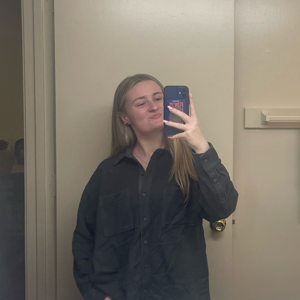 Meet your Posher, Lexie